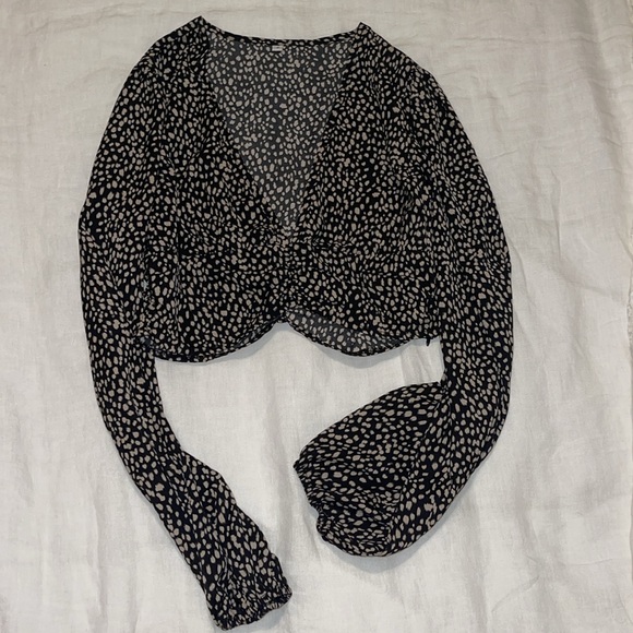 Top - Picture 4 of 4